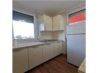 De inchiriat apartament cu o camera ARED cu parcare inclusa