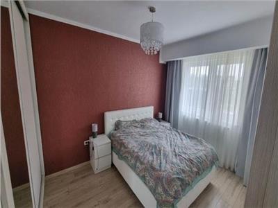 De inchiriat apartament 3 camere Iosia cu parcare inclusa